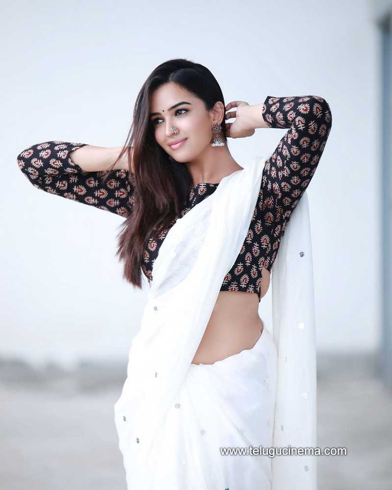 pujitha stills 180422 001