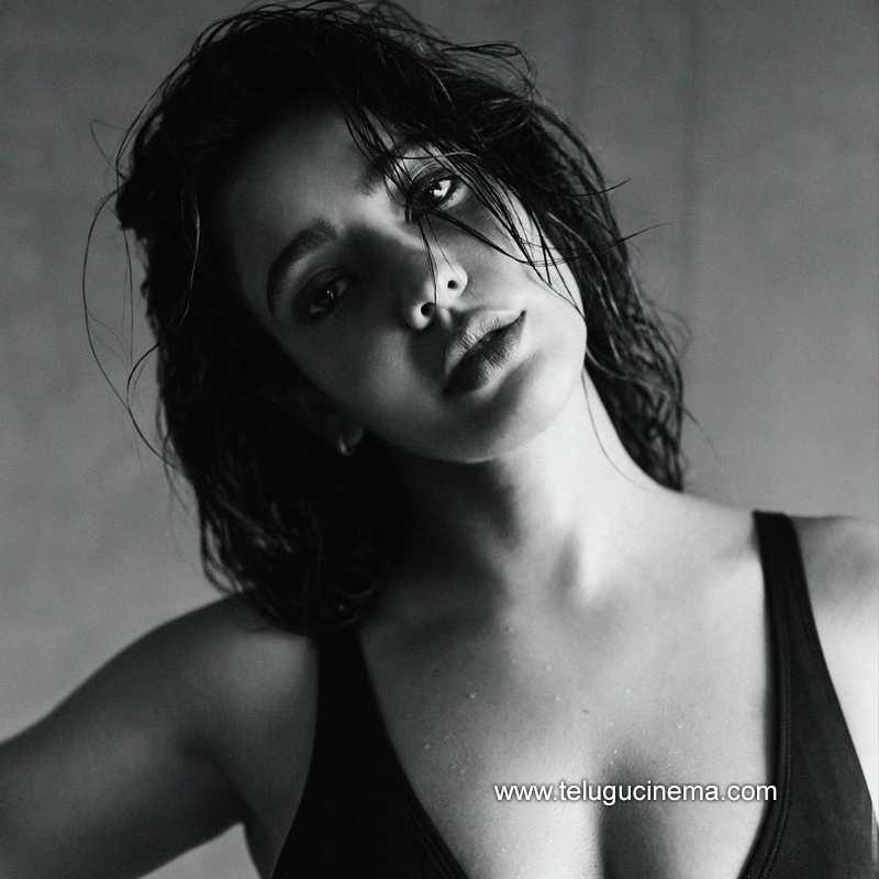 nehashetty stills 090522 003