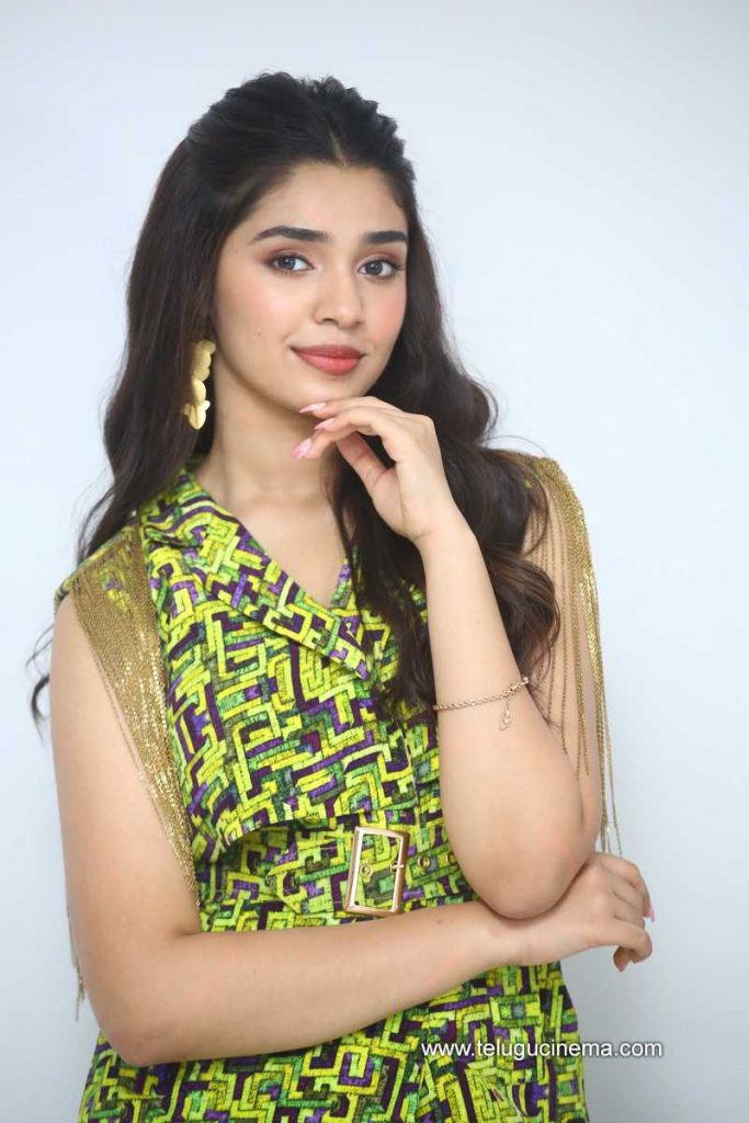 Krithi Shetty At Macharla Niyojakavargam Promotions Telugu Cinema