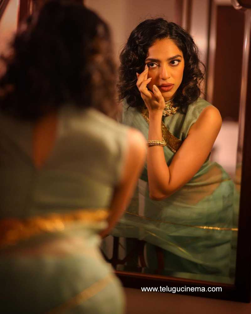 Sobhita Dhulipala At Ps1 Promotions Telugu Cinema