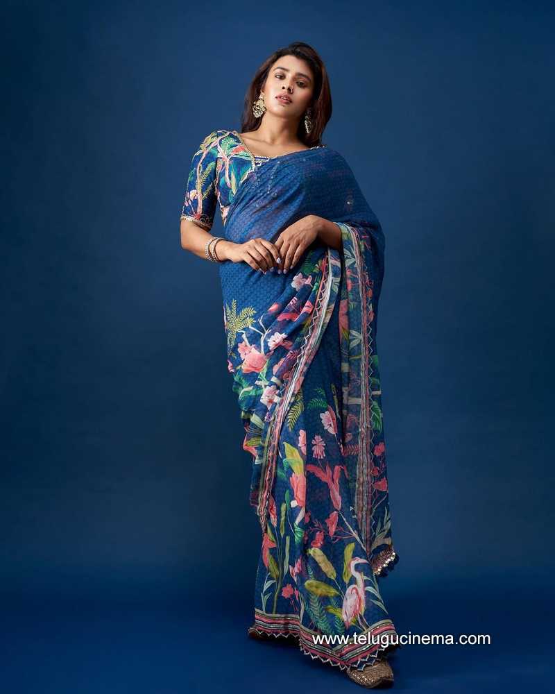 hebbha stills 031022 007