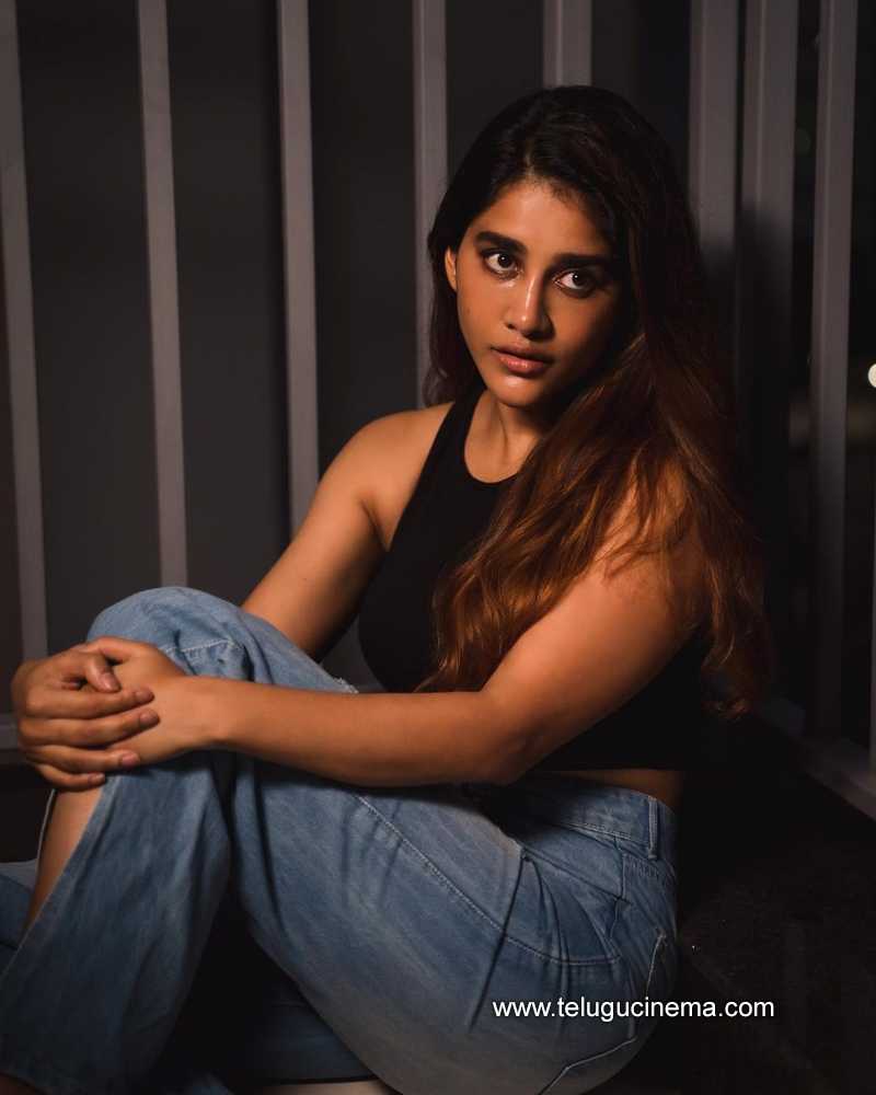 nabhanatesh stills 13 10 22 002