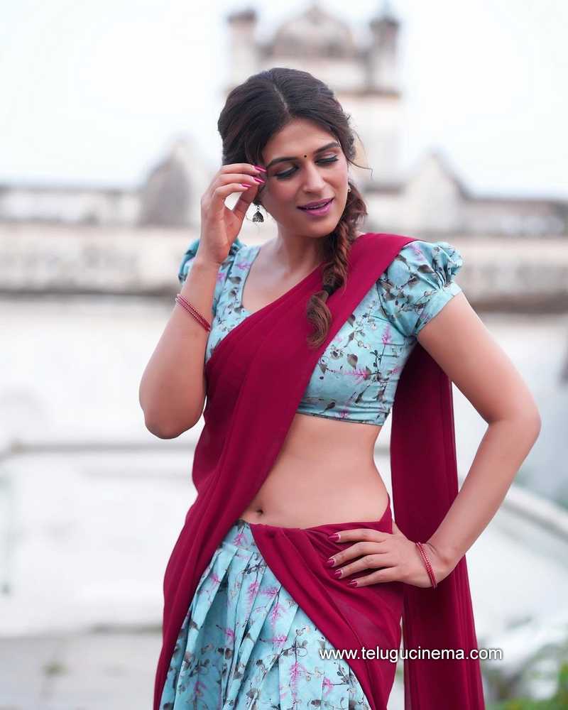 shraddhadas stills 061022 009