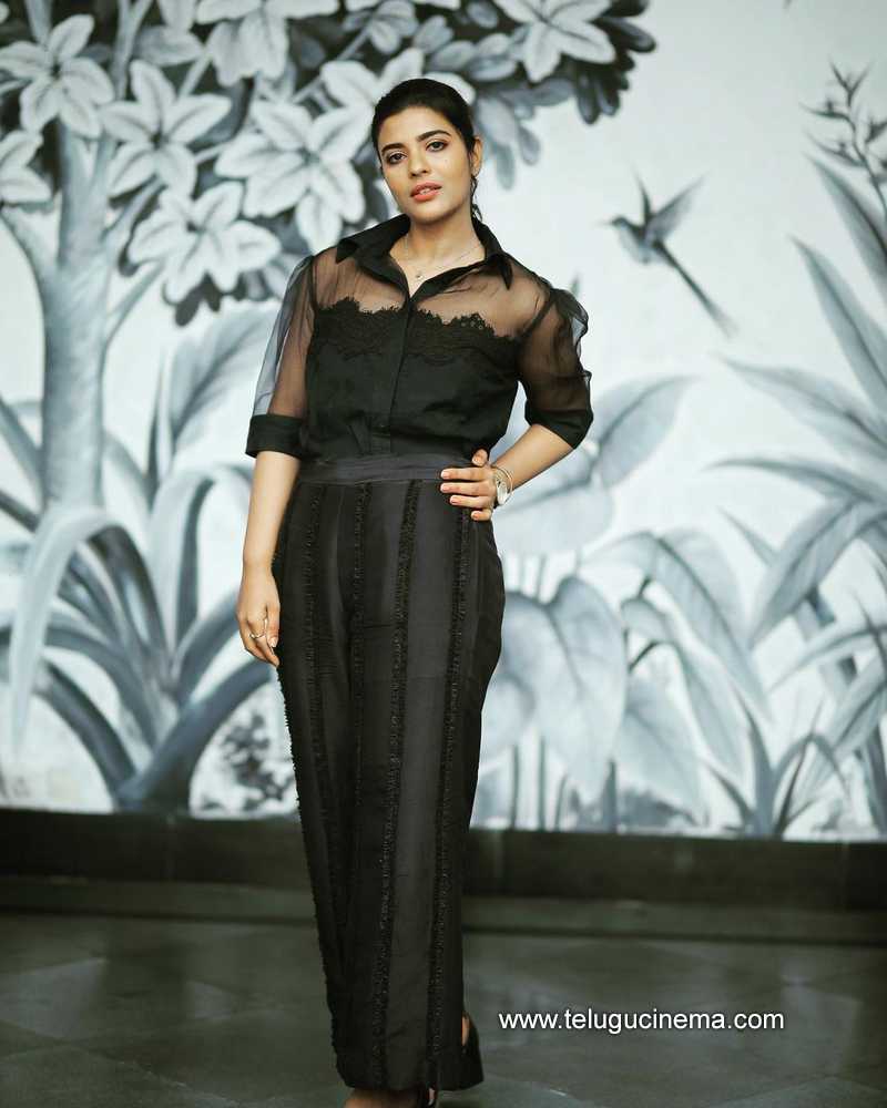 aishwaryarajesh stills 09 11 22 004