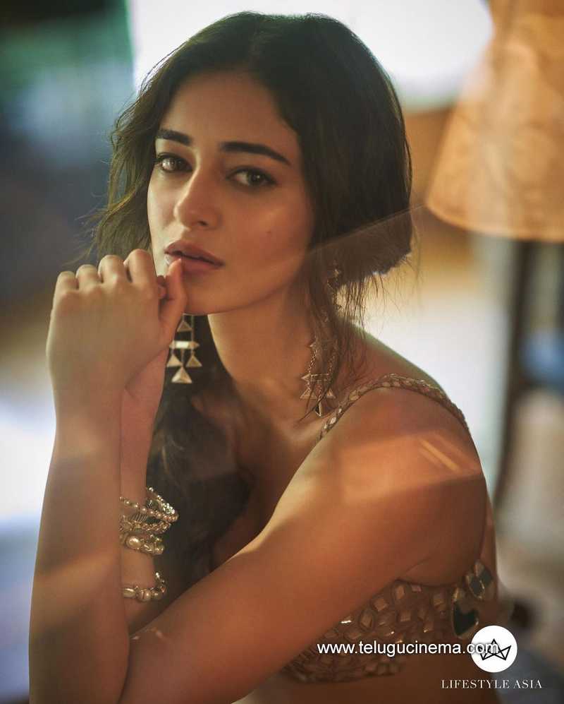 ananyapanday stills 17 11 22 006