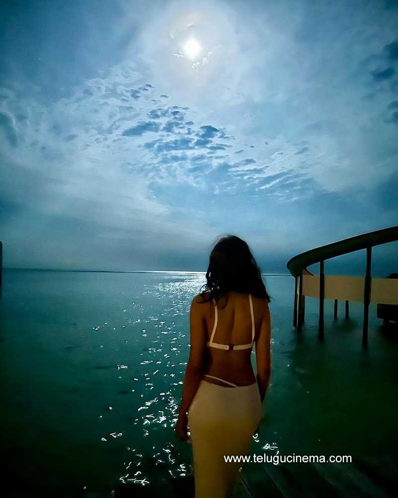 janhvikapoor stills 10 12 22 003