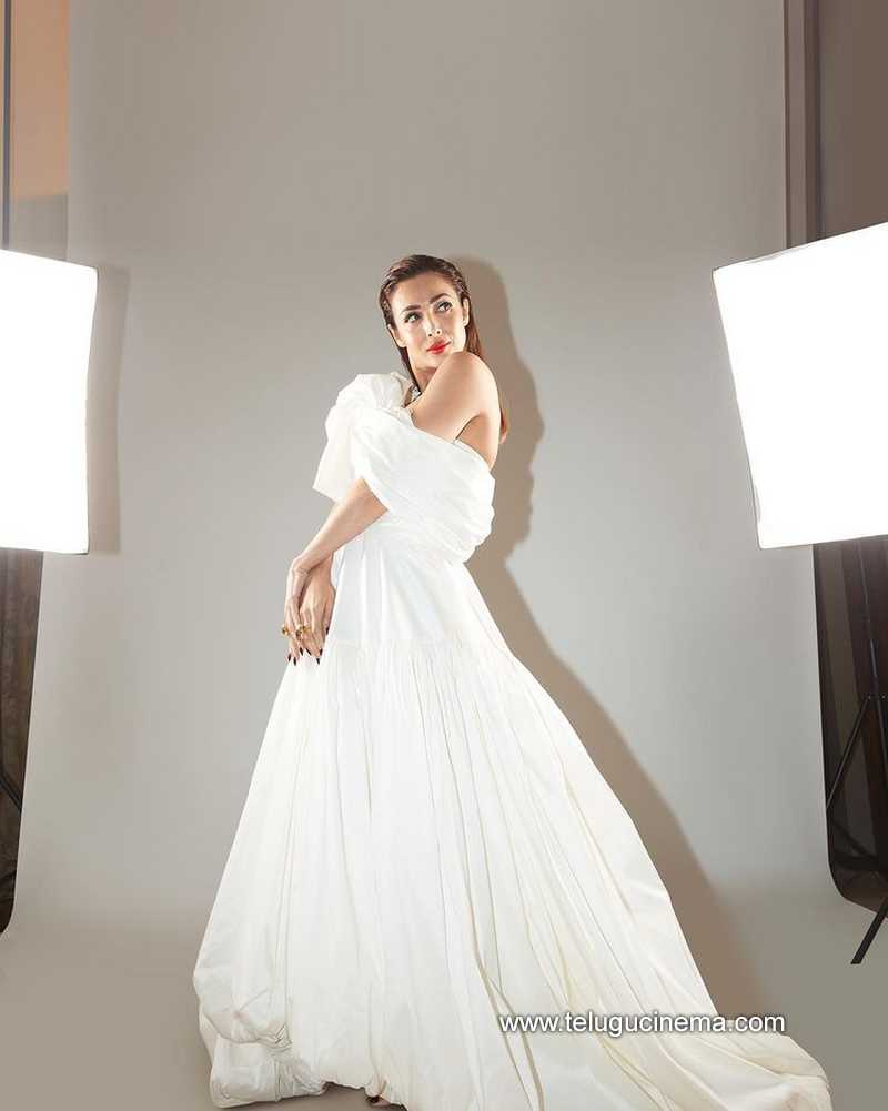malaika stills 15 12 22 004