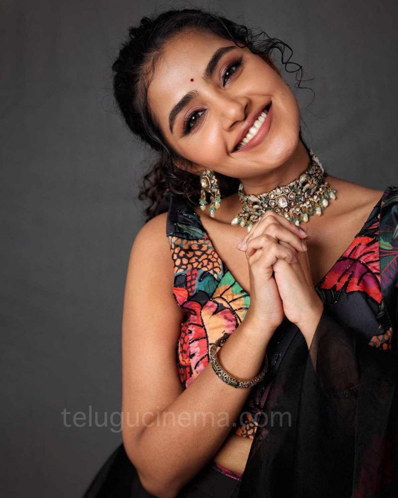 Anupama Parameswaran’s gratitude pose | Telugu Cinema