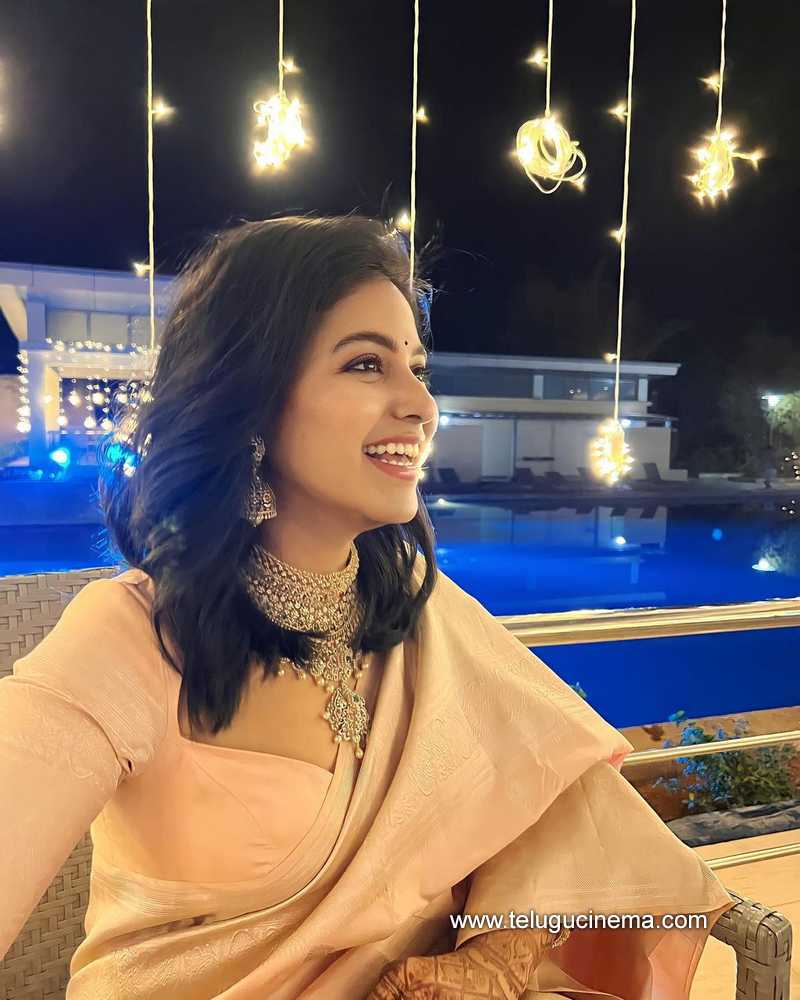 anjali stills 220323 002