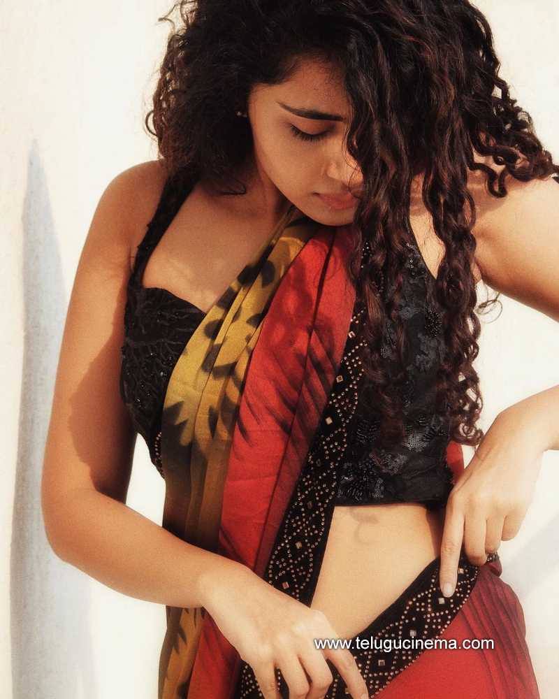 anupama stills 080323 009