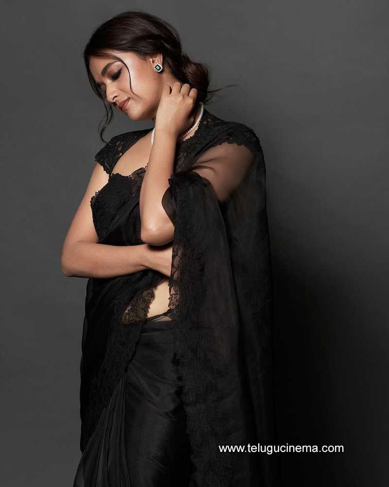 Ansiba Hassan In Black Saree Photoshoot 026 - Kerala9.com