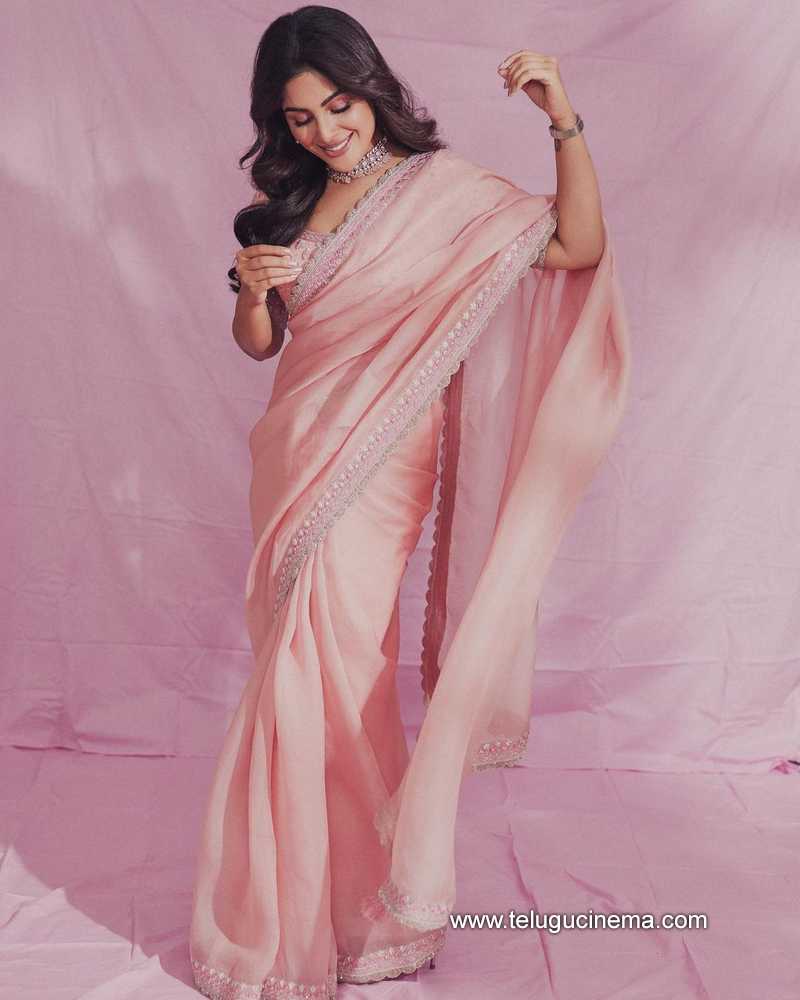 samyuktha stills 310323 005