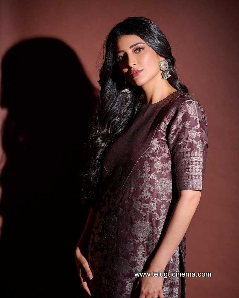 Shruti Haasan | Bollywood Celebrity Designer Outfits