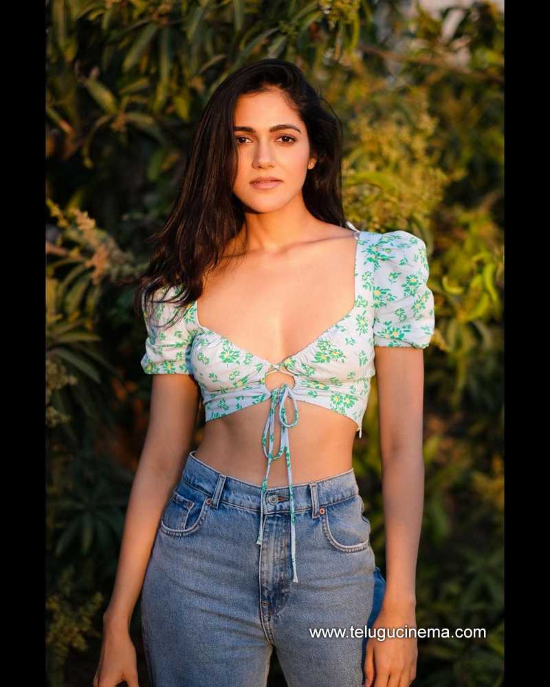 simran stills 270323 002