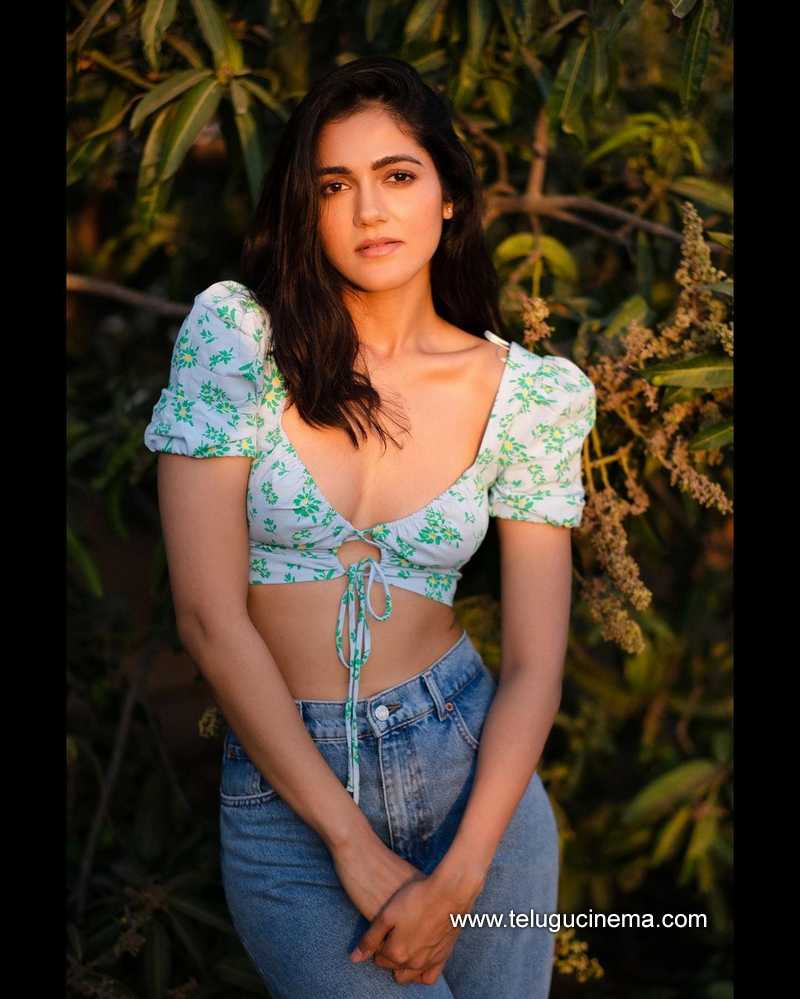 simran stills 270323 004
