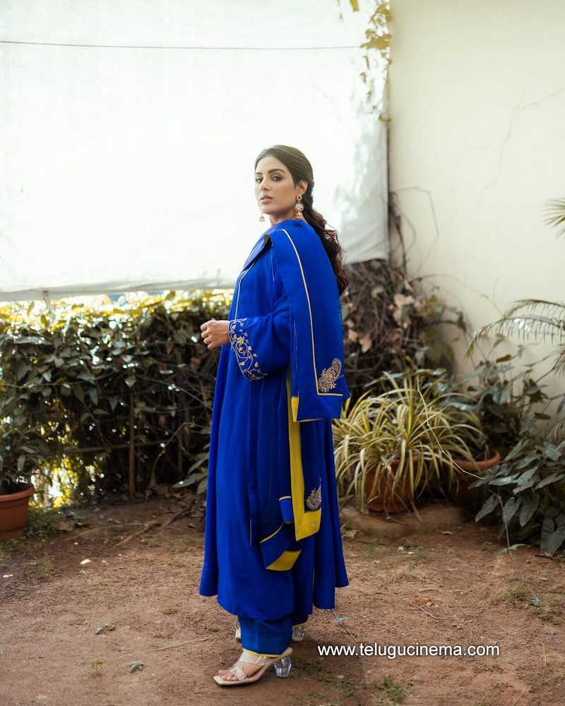 smayukta stills 160323 008