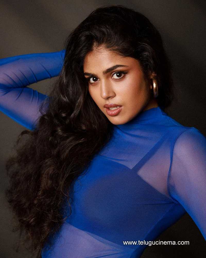 Faria Abdullah Pics | Telugu Cinema