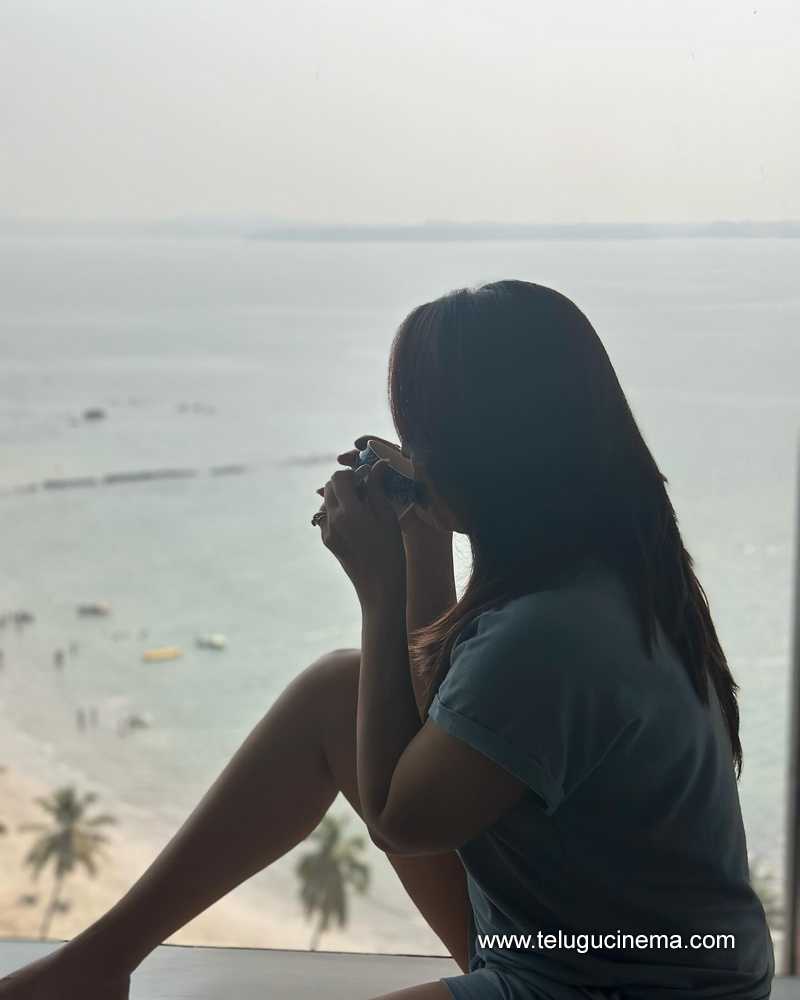 anasuya stills 270124 005