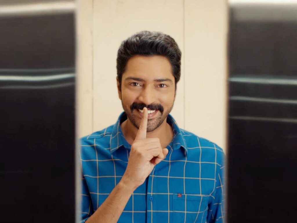 Aa Okkati Adakku