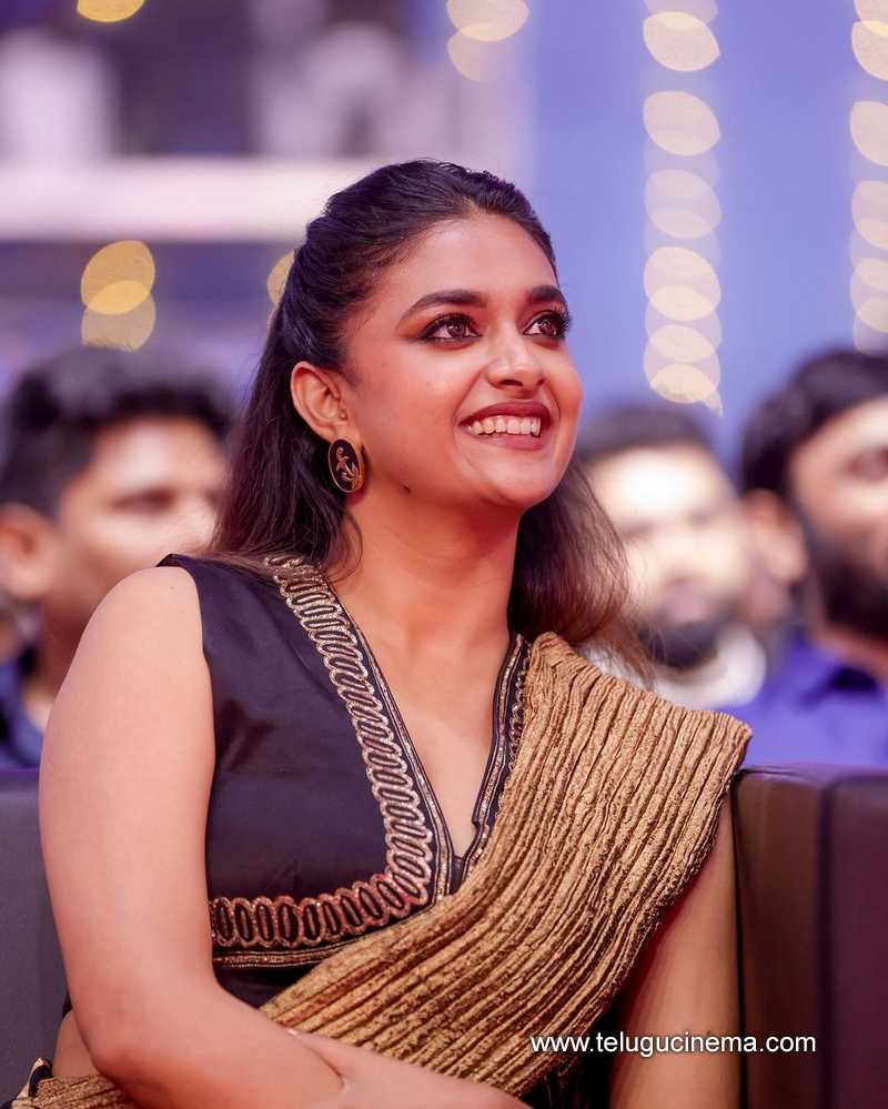 keerthysuresh stills 16022400000004