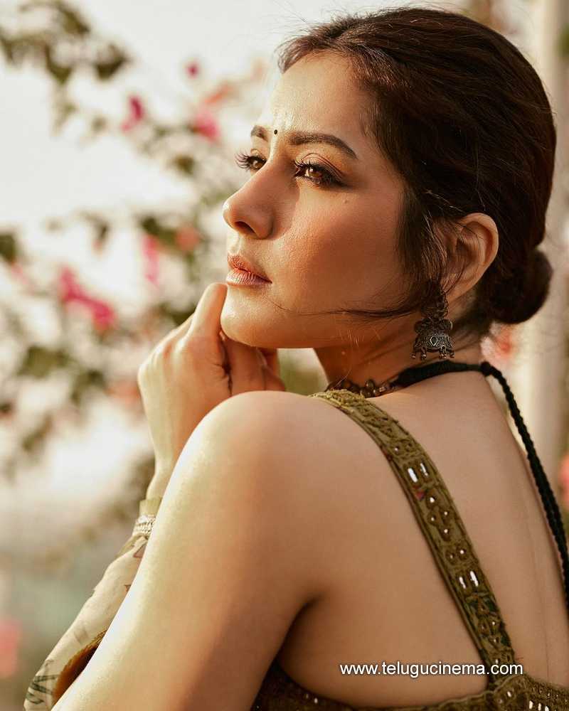 rashhi stills 28022400000004