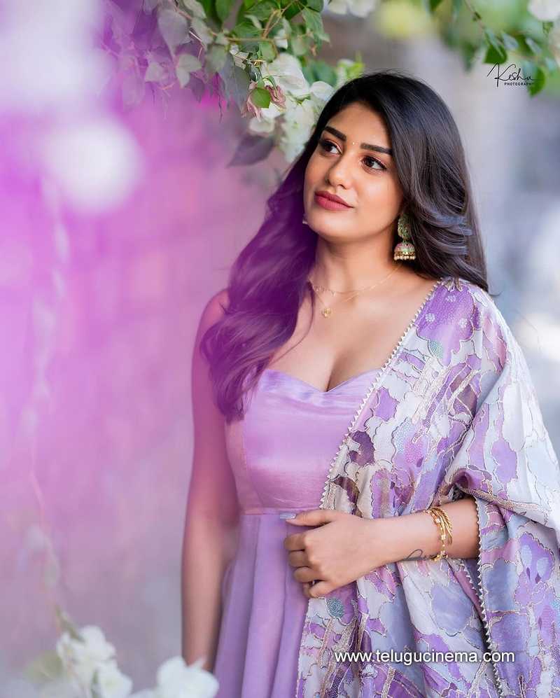 suprita stills 01022400000002