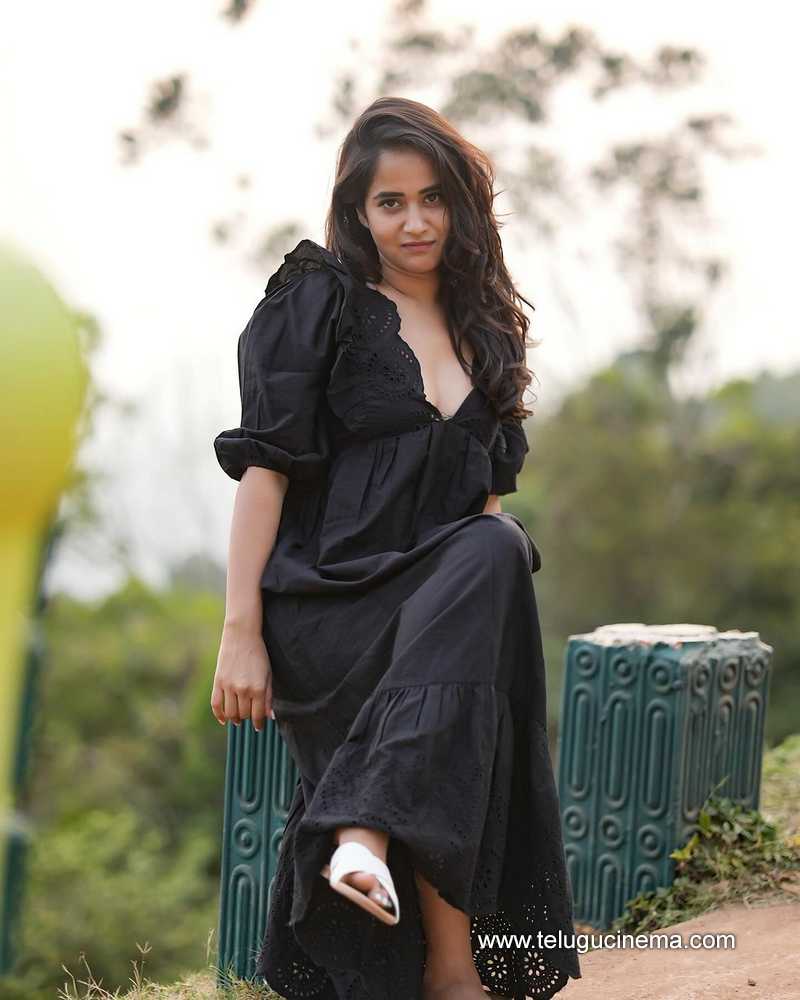 deepthi stills 29032400000008 1