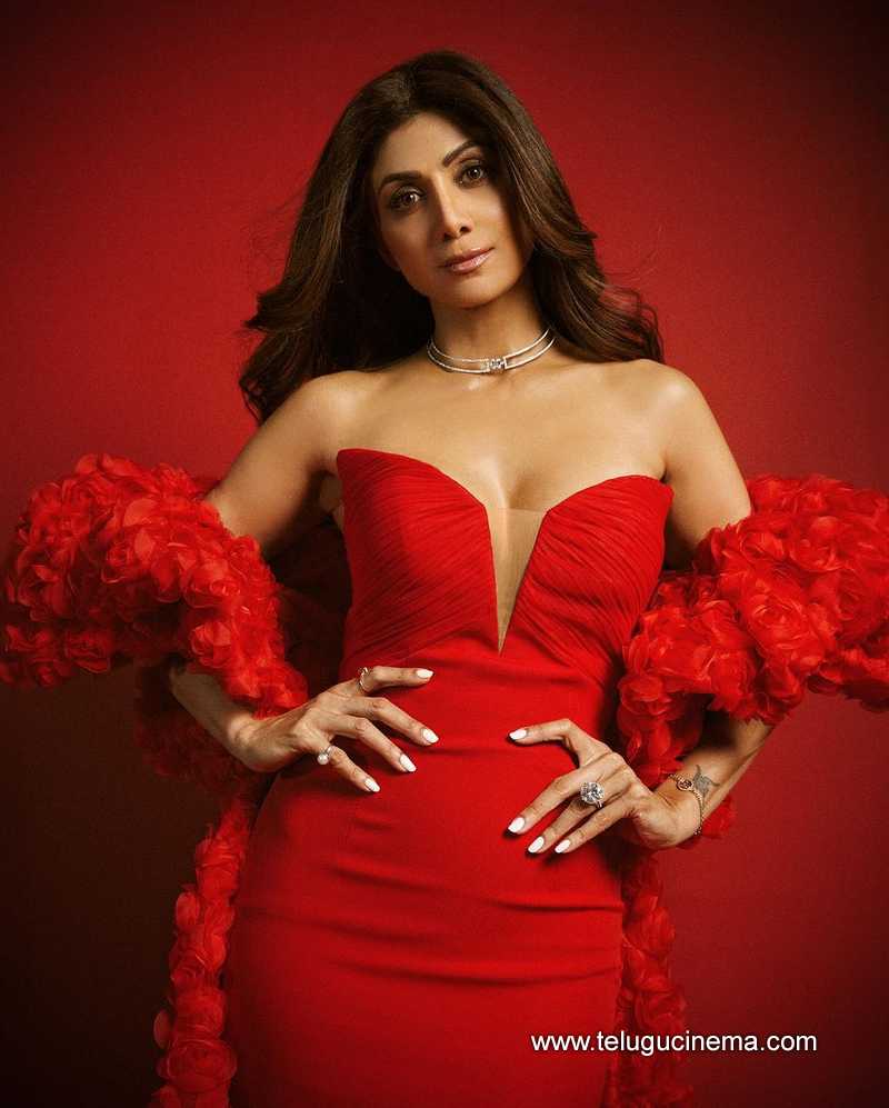 shilpashetty stills 23032400000003