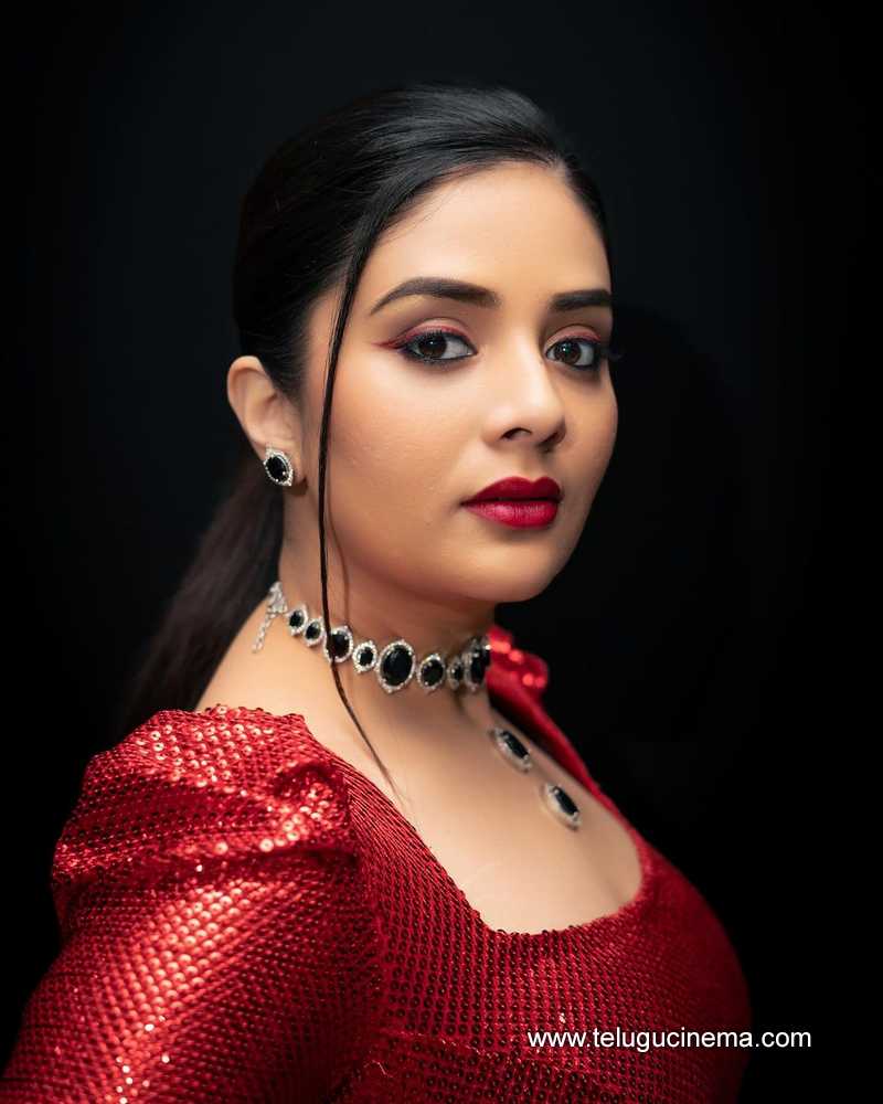 sreemukhii stills 12032400000005