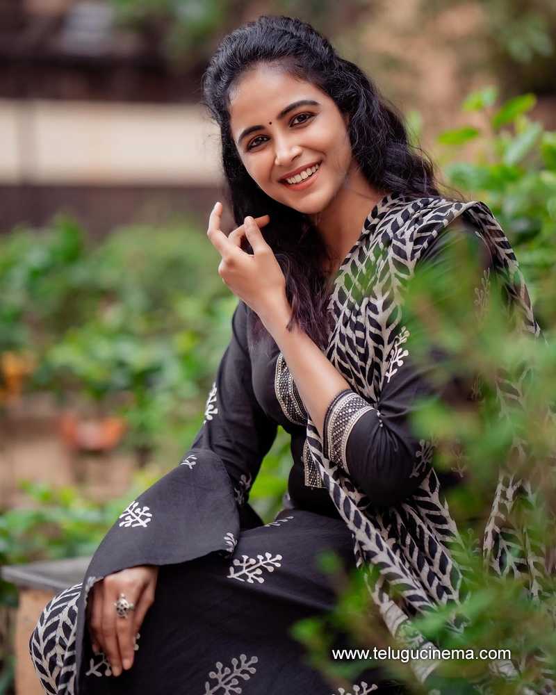 subhiksha stills 05032400000001 1