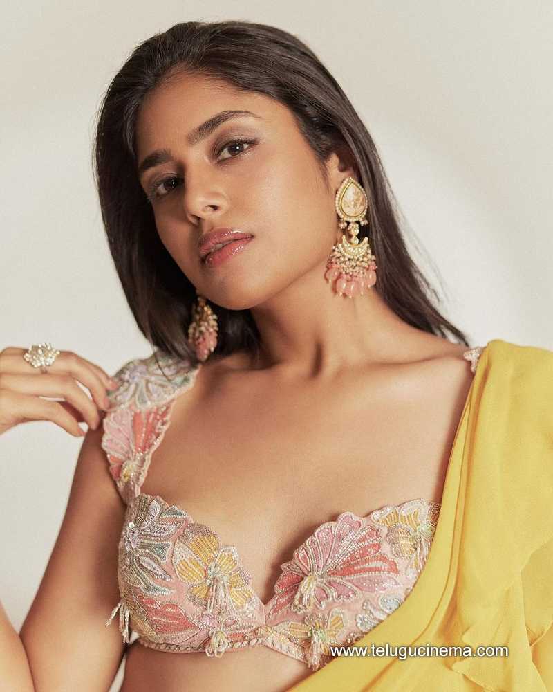 faria stills 220424 04