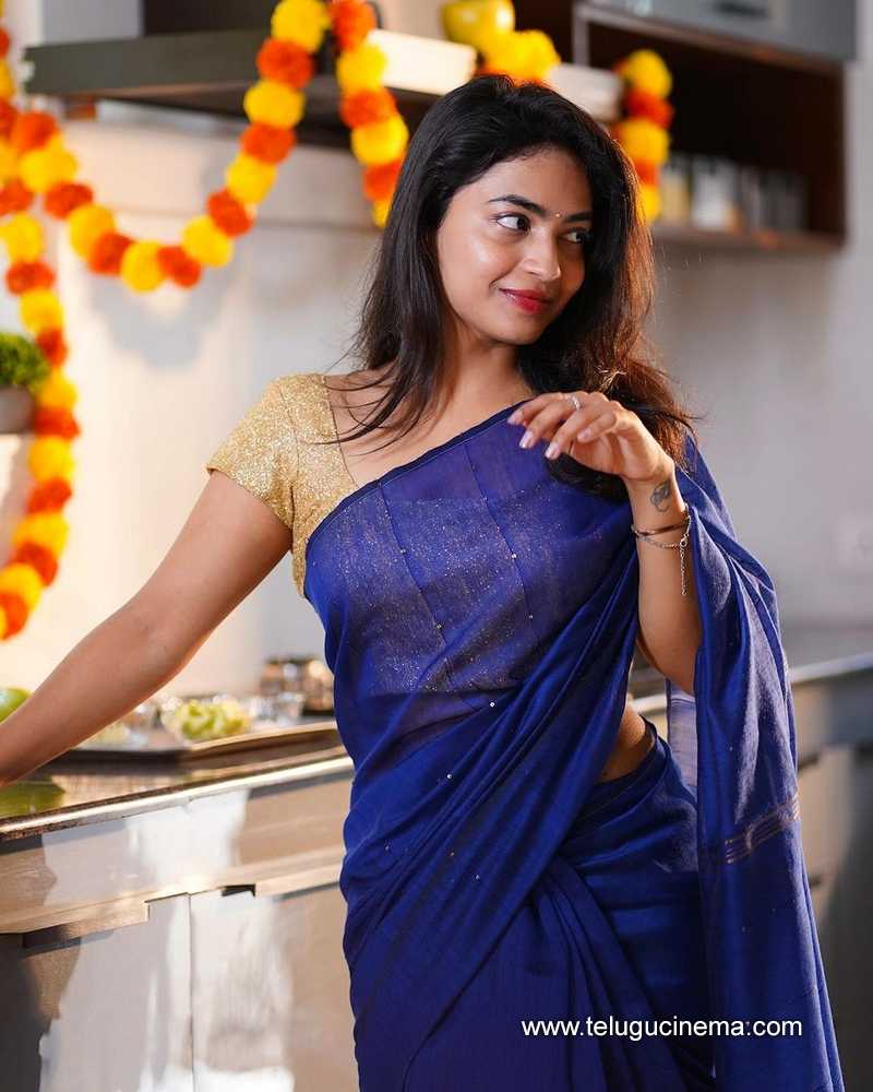 harika stills 090424 03