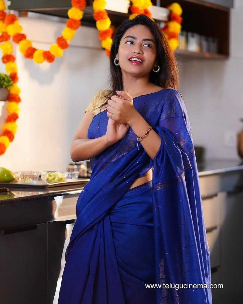 harika stills 090424 04