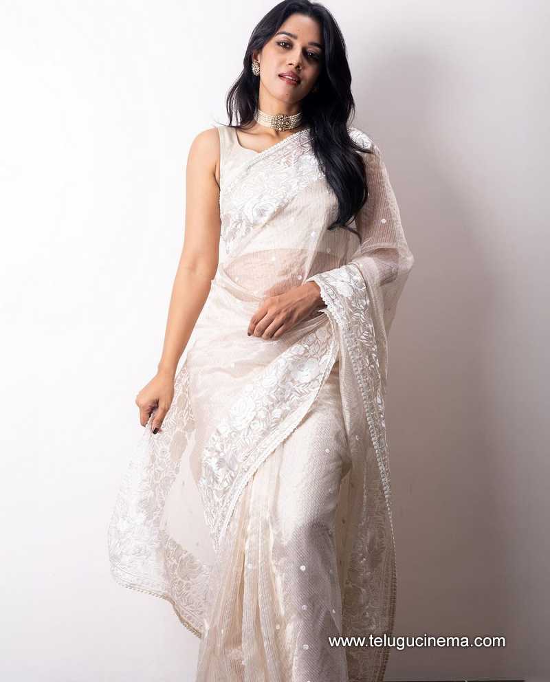 mirnaliniravi stills 240424 04