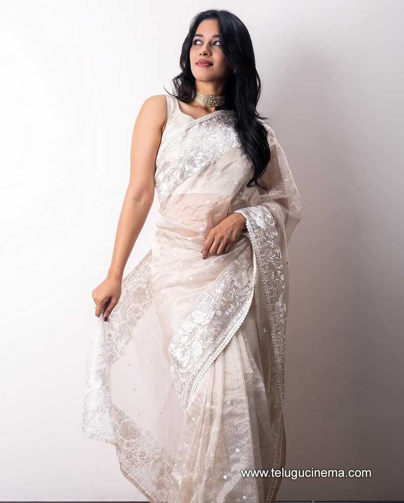 mirnaliniravi stills 240424 06