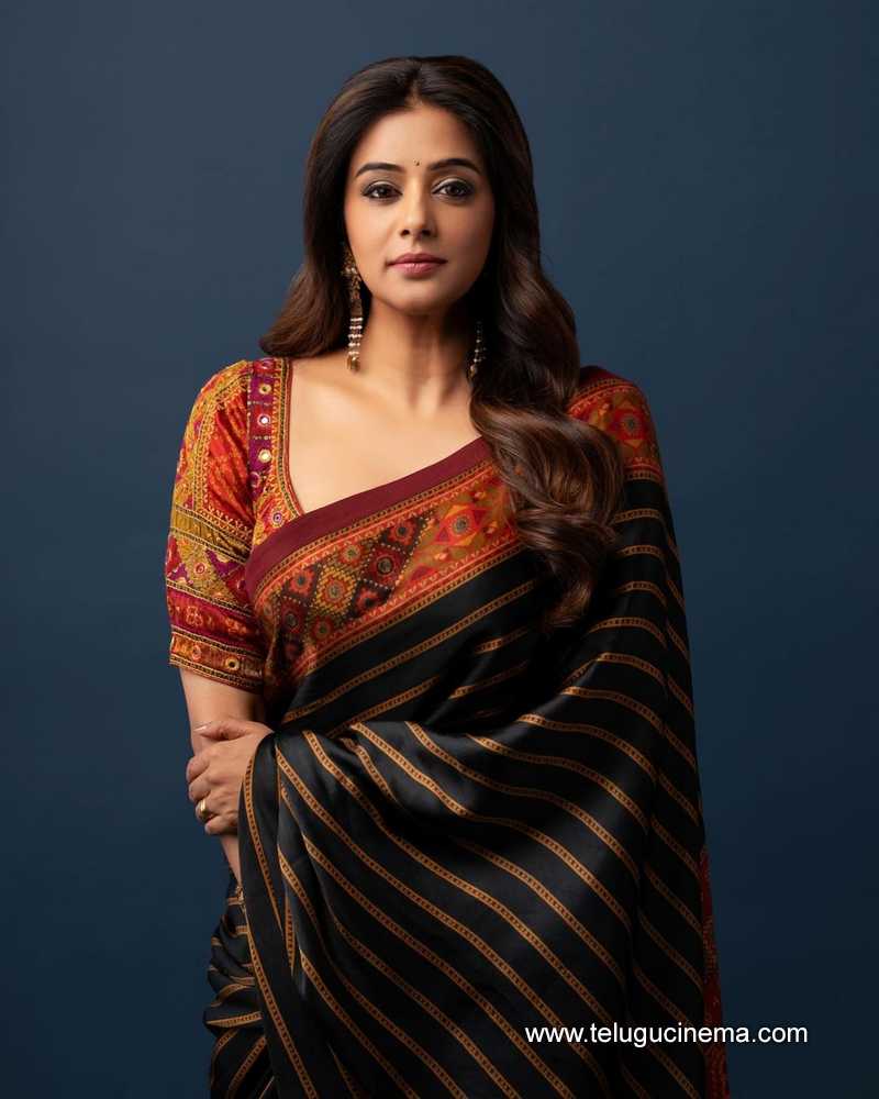 priyamani stills 100424 03