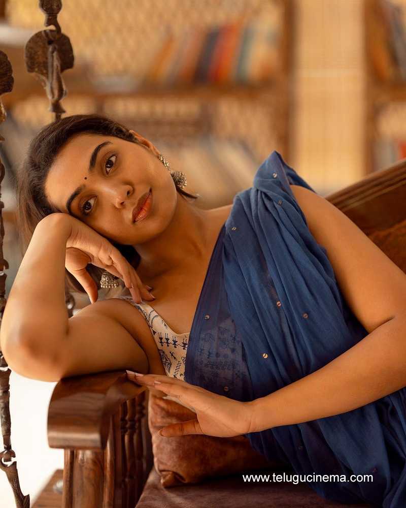 shivathmika stills 220424 07