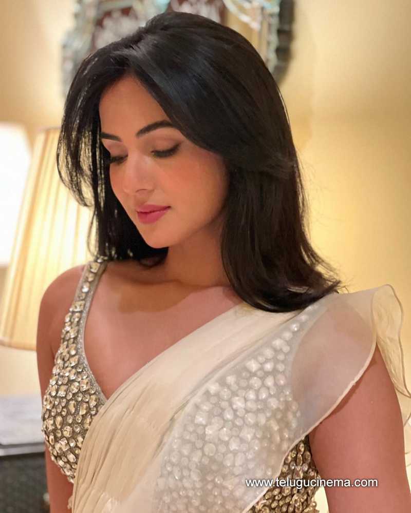 snalchuhan stills 290424 03