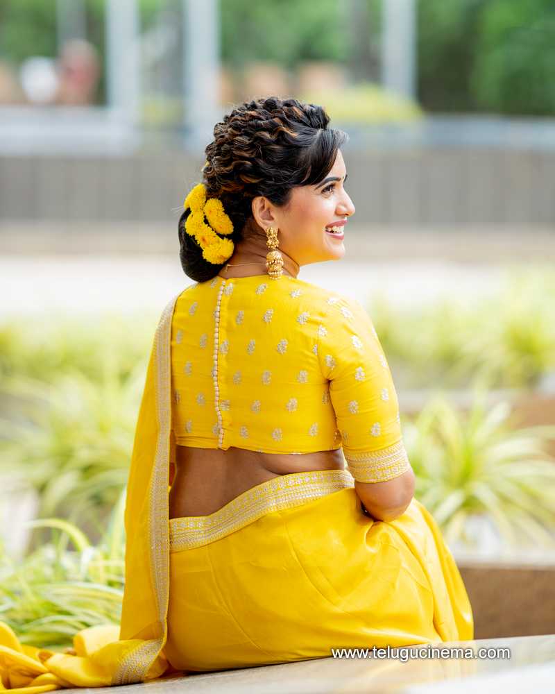 sravanthi stills 230424 06