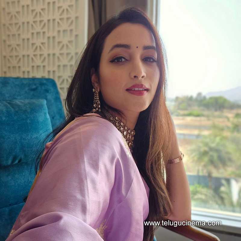 srinidhishetty stills 080424 04
