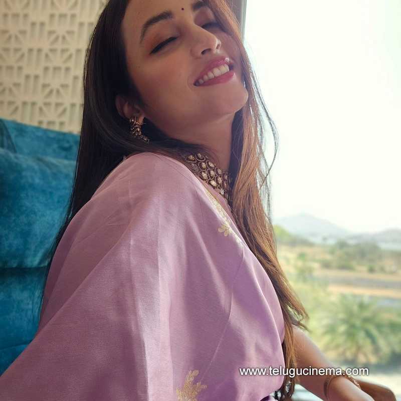 srinidhishetty stills 080424 06