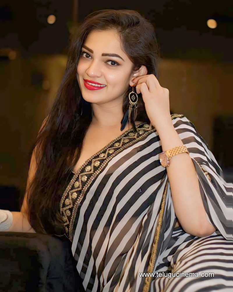 aswini stills 140524 06