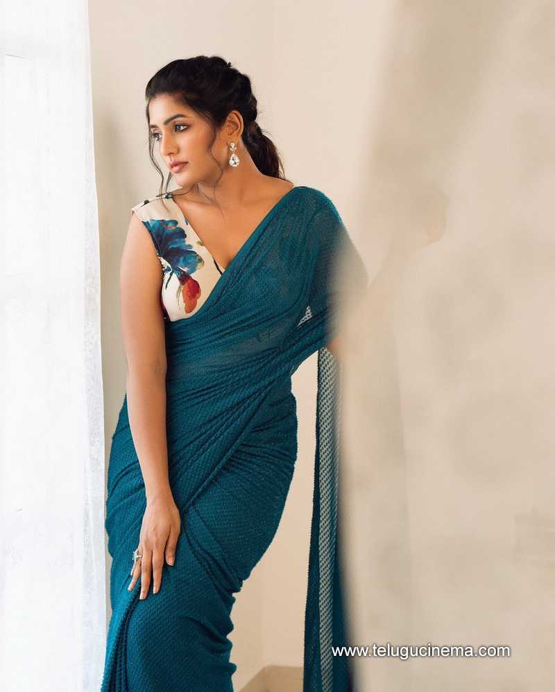 eesharebba stills 300524 05
