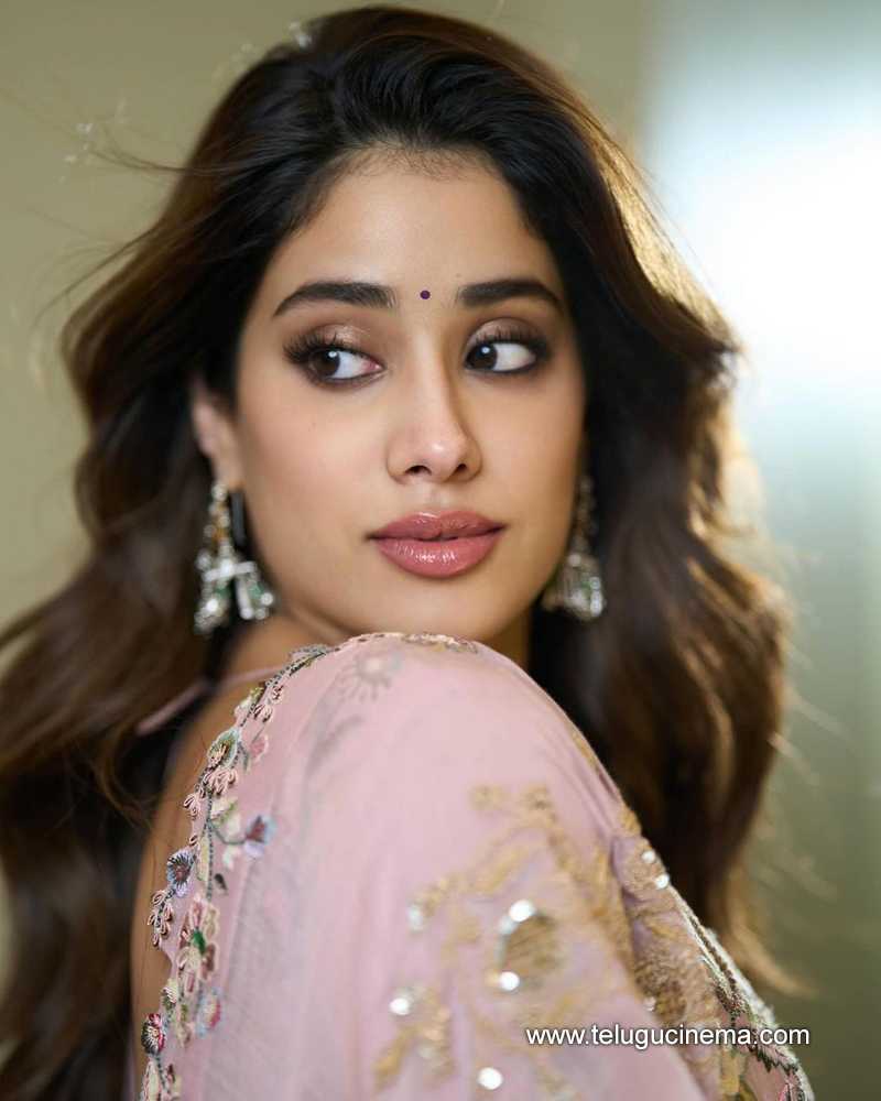 janhvi stills 150524 01 1