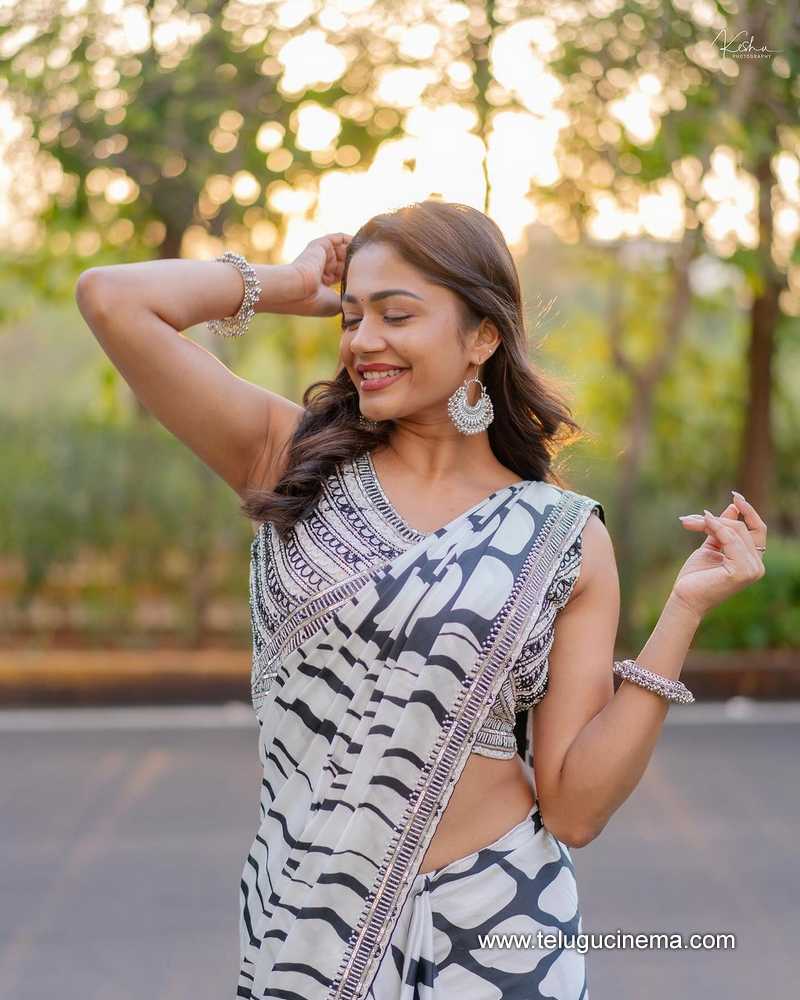 payalradhakrish stills 090524 05
