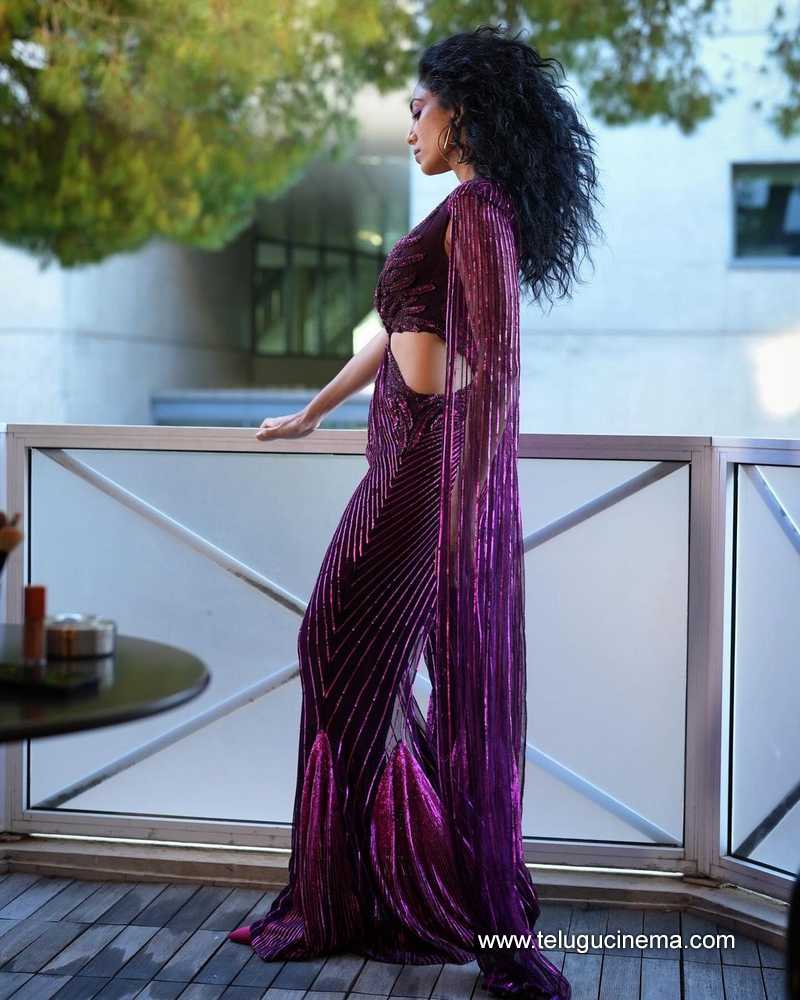 sobhitha stills 180524 07