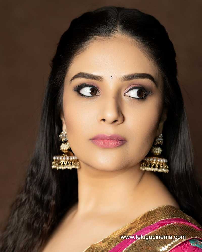 sremukhi stills 160524 06