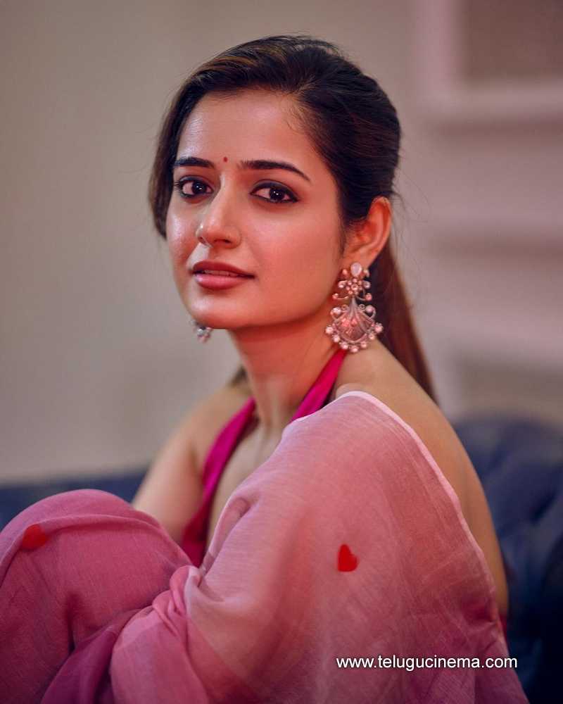 ashika stills 090624 05