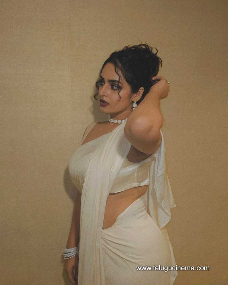 ayeshahan stills 060624 02