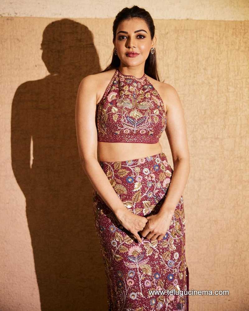 kajal stills 220624 09